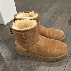 Tan Shearling-Lined Boots